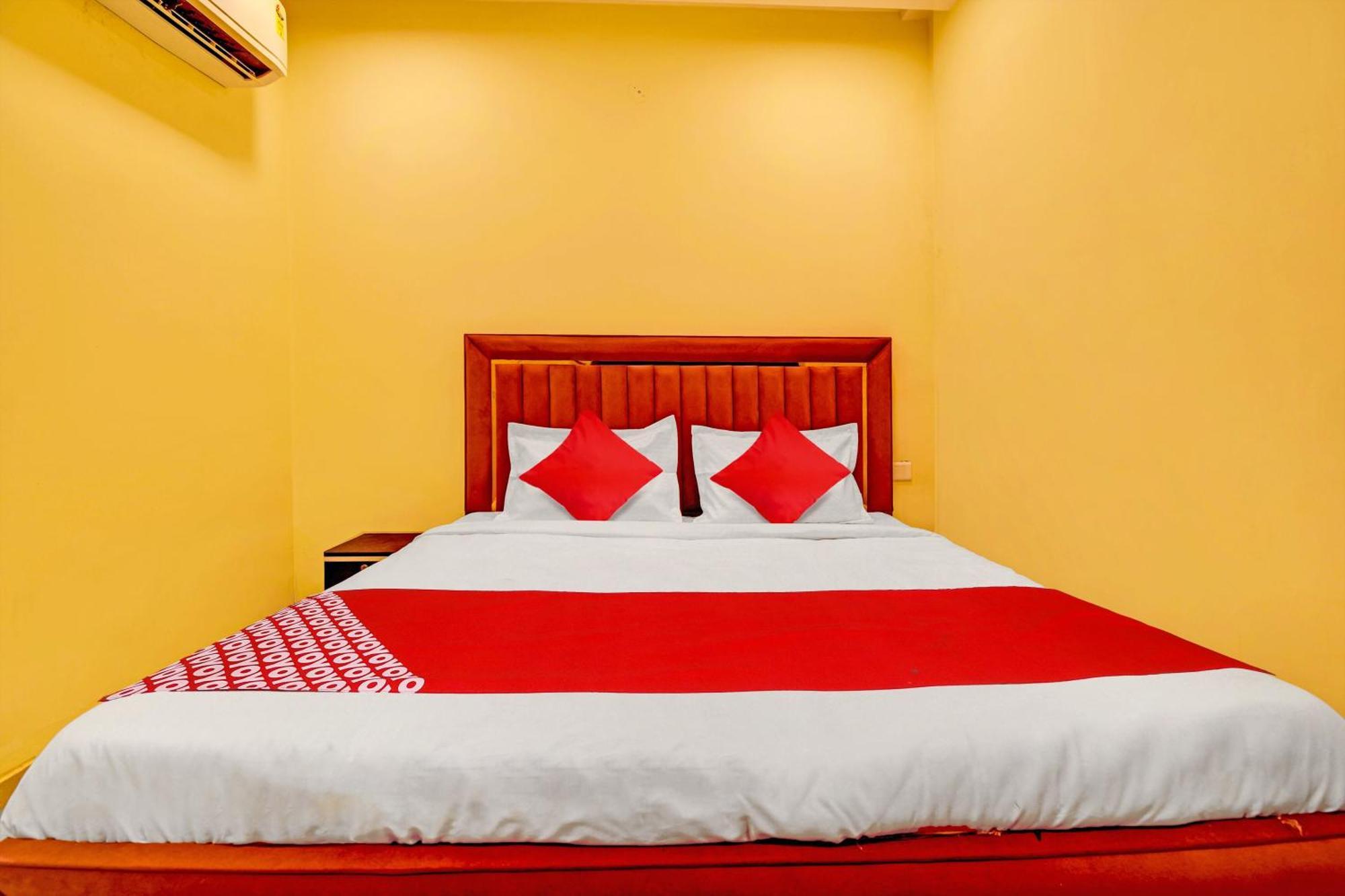 Hotel O Friendship Inn Delhi  Eksteriør bilde